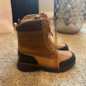 UGG Mens Emmett Duck Boot Hi